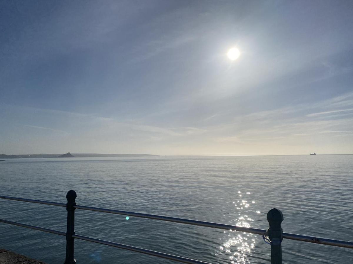 Spacious, Seaside, Victorian Home "Bay View Terrace", Penzance Exterior foto